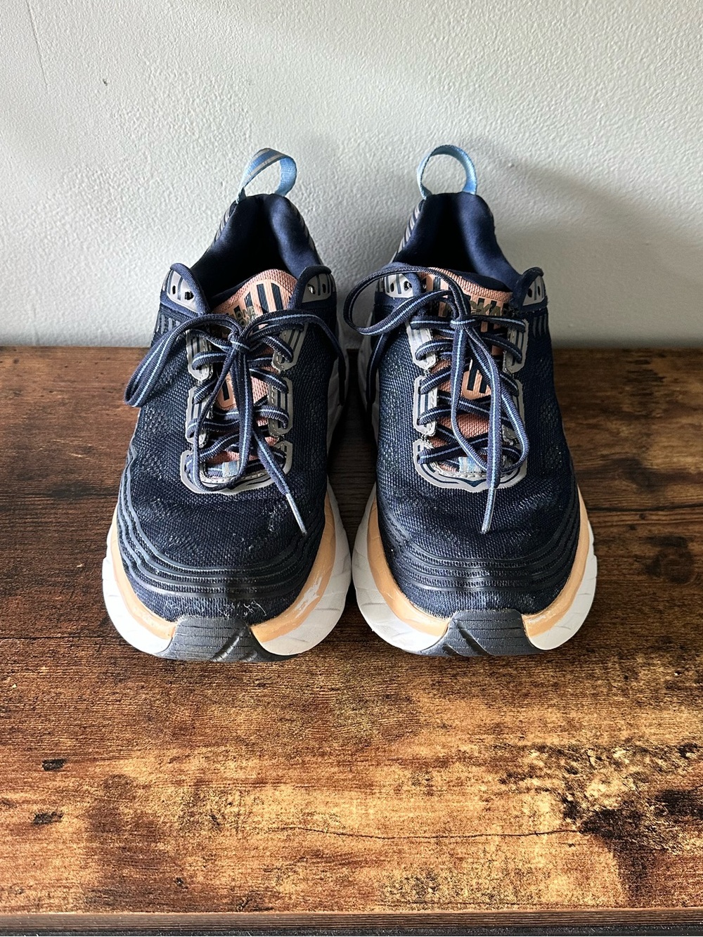 Women’s Hoka Bondi 6 Sz 8.5 - Picture 3 of 9